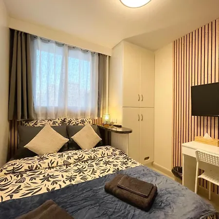 New Modern In Center Metro 7&14 Maison Blanche * Paris