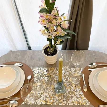 New Modern In Center Metro 7 & 14 Maison Blanche