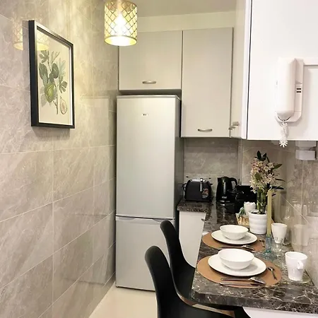 New Modern In Center Metro 7 & 14 Maison Blanche Lejlighed *