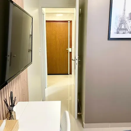 Apartment New Modern In Center Metro 7 & 14 Maison Blanche Paris